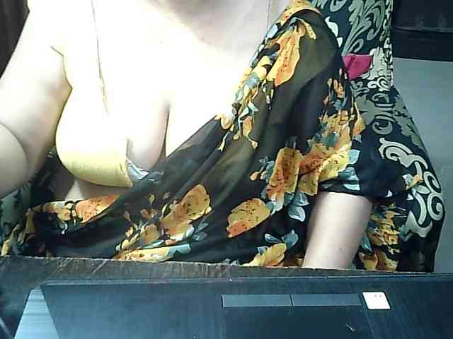 Indianbhabhimilf40 webcam