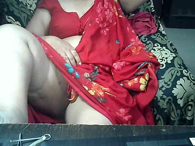 Indianbhabhimilf40 webcam