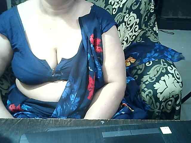 Indianbhabhimilf40 webcam