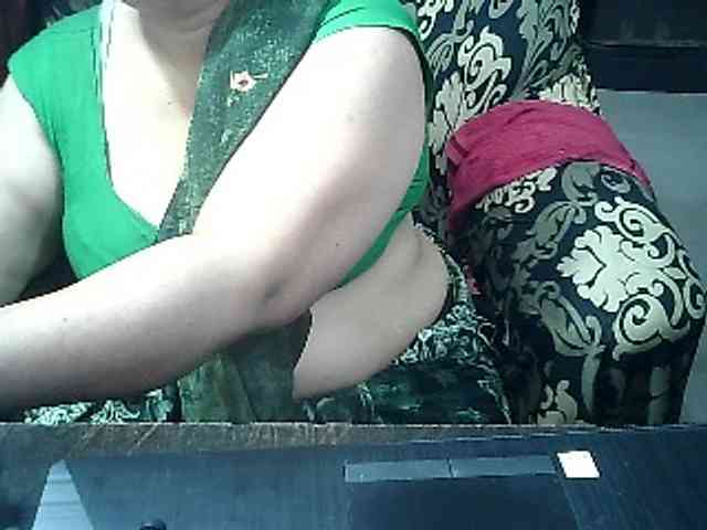 Indianbhabhimilf40 webcam