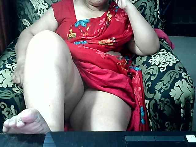 Indianbhabhimilf40 webcam