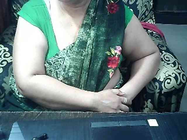 Indianbhabhimilf40 webcam