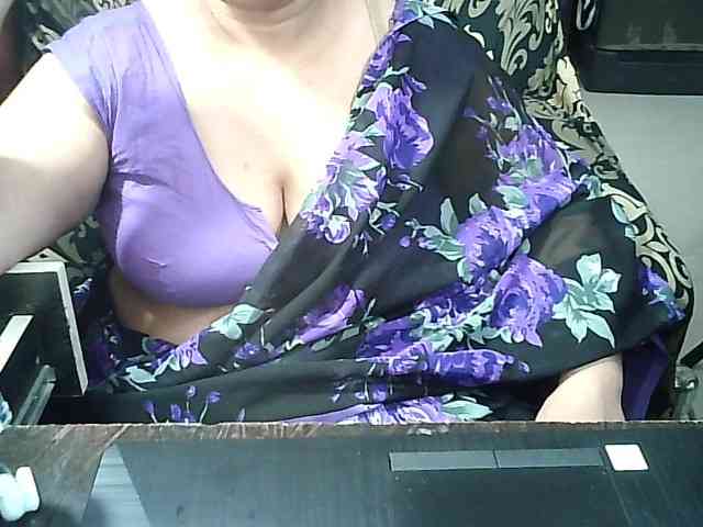 Indianbhabhimilf40 webcam