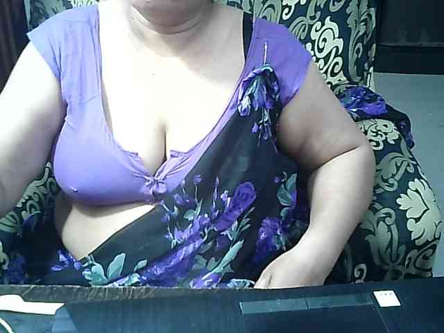 Indianbhabhimilf40 webcam