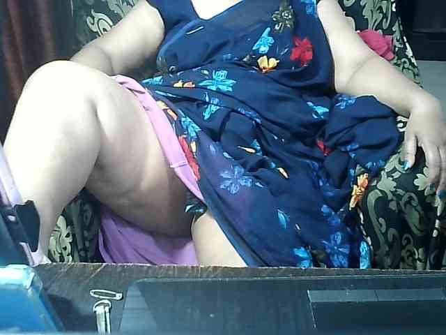 Indianbhabhimilf40 webcam
