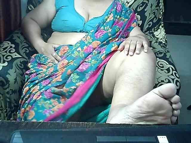 Indianbhabhimilf40 webcam