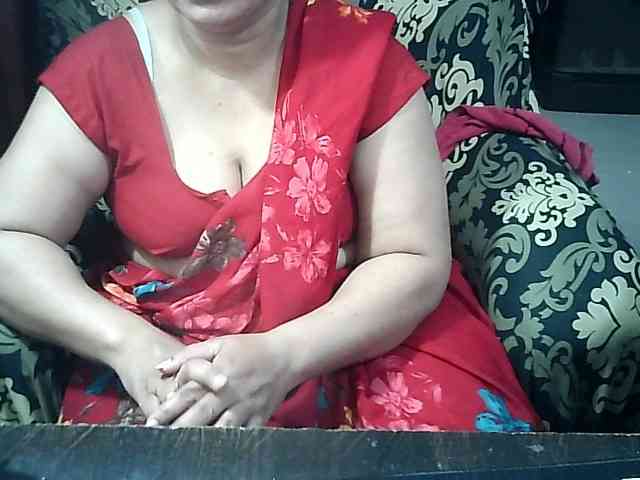 Indianbhabhimilf40 webcam