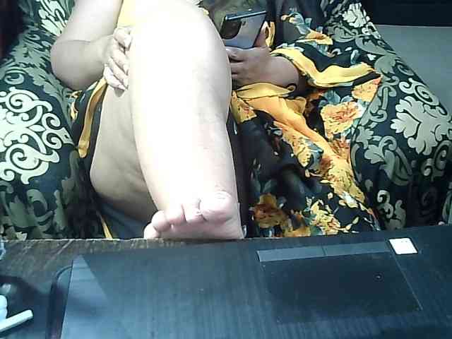 Indianbhabhimilf40 webcam