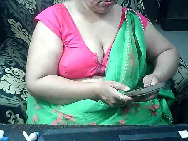 Indianbhabhimilf40