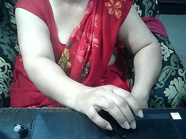 Indianbhabhimilf40 webcam