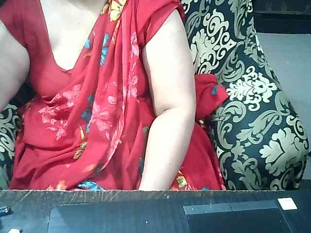 Indianbhabhimilf40 webcam