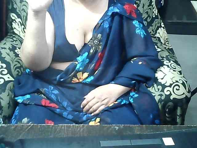 Indianbhabhimilf40 webcam