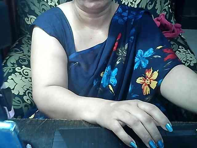 Indianbhabhimilf40 webcam