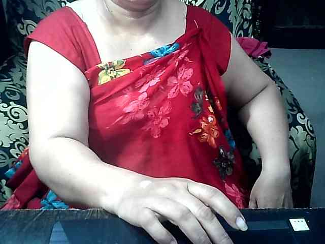 Indianbhabhimilf40 webcam