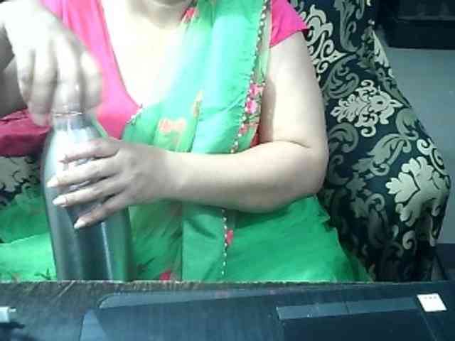 Indianbhabhimilf40 webcam