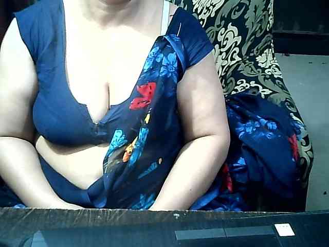 Indianbhabhimilf40 webcam