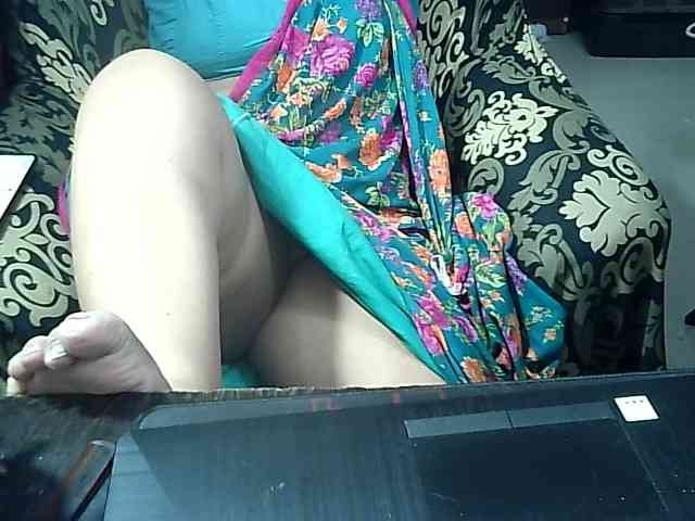Indianbhabhimilf40 webcam