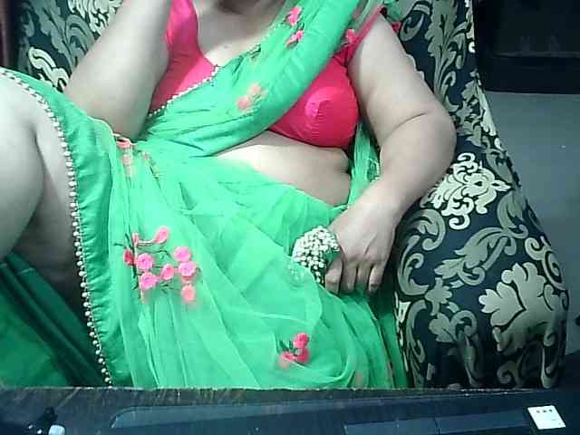Indianbhabhimilf40 webcam