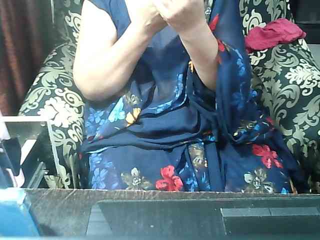 Indianbhabhimilf40 webcam