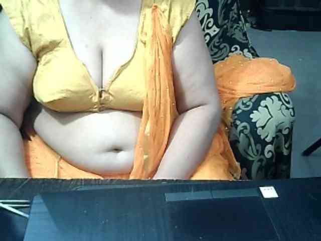 Indianbhabhimilf40 webcam