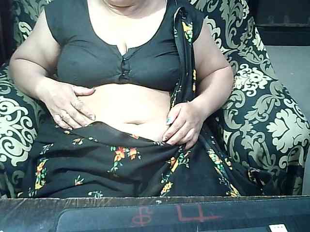 Indianbhabhimilf40 webcam