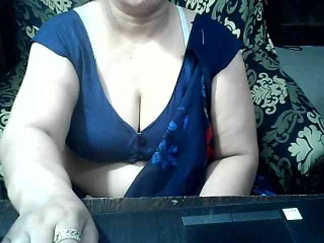 Indianbhabhimilf40 webcam