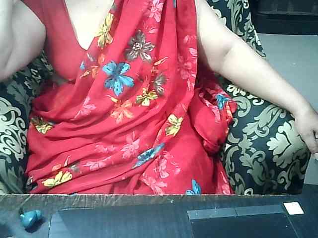 Indianbhabhimilf40 webcam