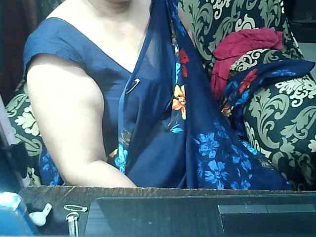 Indianbhabhimilf40 webcam