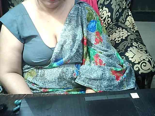 Indianbhabhimilf40