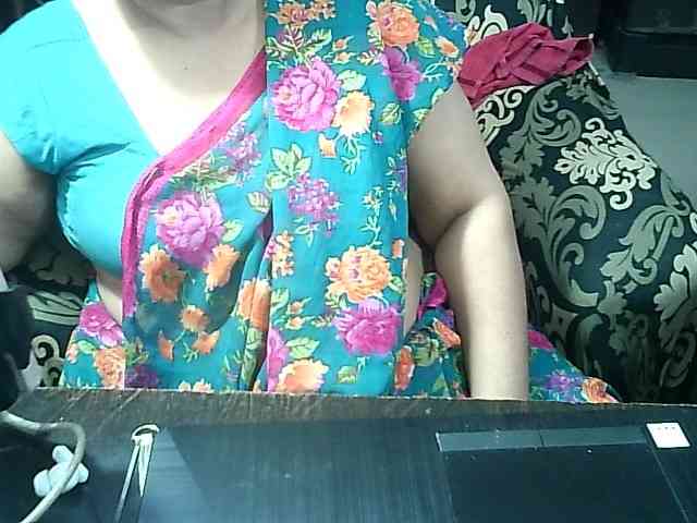Indianbhabhimilf40 webcam
