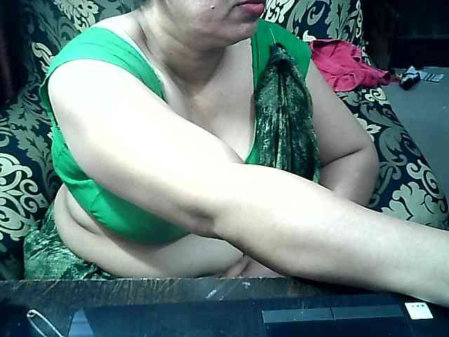 Indianbhabhimilf40 webcam