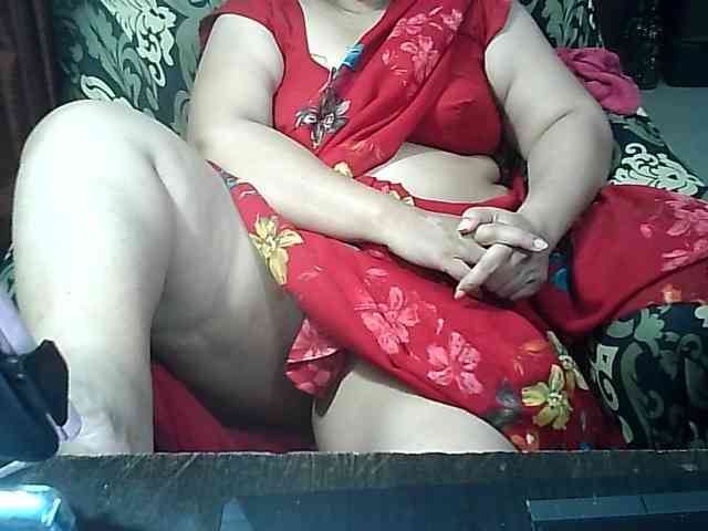 Indianbhabhimilf40 webcam