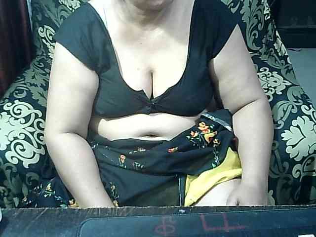 Indianbhabhimilf40