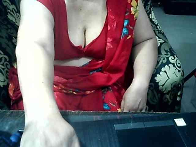 Indianbhabhimilf40 webcam