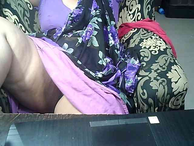 Indianbhabhimilf40 webcam