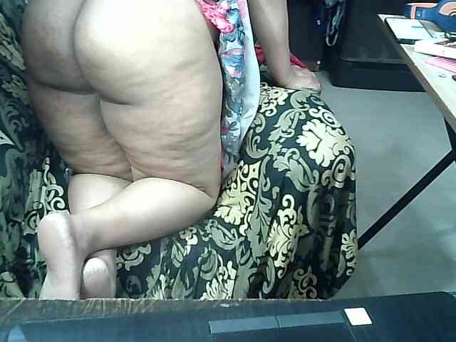 Indianbhabhimilf40 webcam