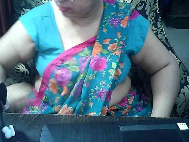 Indianbhabhimilf40 webcam