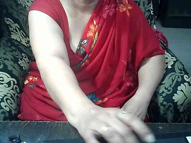 Indianbhabhimilf40 webcam