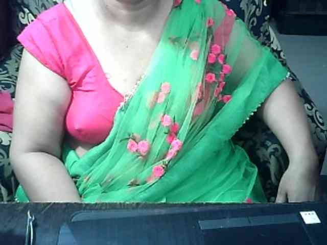 Indianbhabhimilf40 webcam
