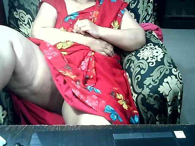 Indianbhabhimilf40 webcam