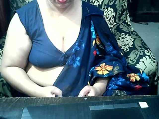 Indianbhabhimilf40 webcam