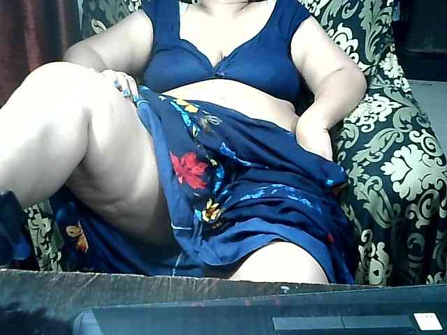 Indianbhabhimilf40 webcam