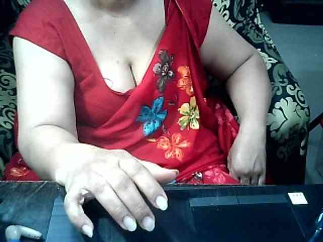 Indianbhabhimilf40 webcam