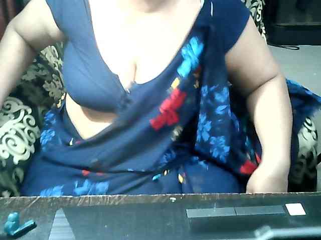Indianbhabhimilf40 webcam