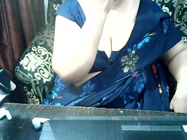 Indianbhabhimilf40 webcam