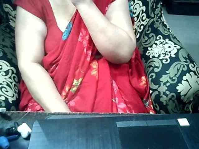 Indianbhabhimilf40 webcam