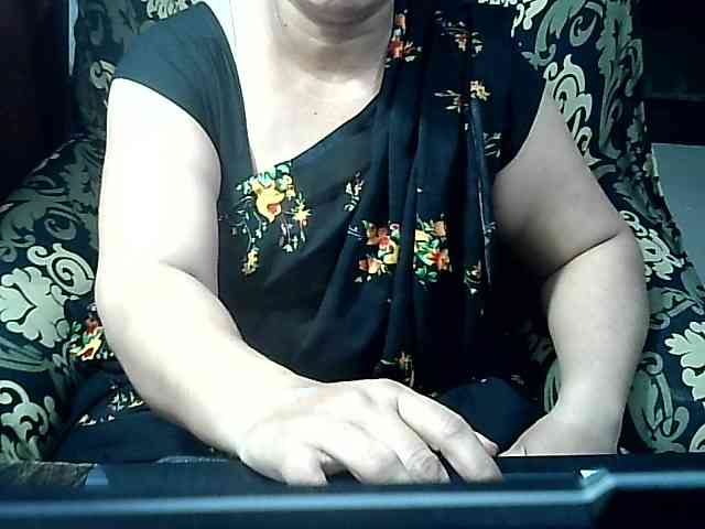 Indianbhabhimilf40 webcam