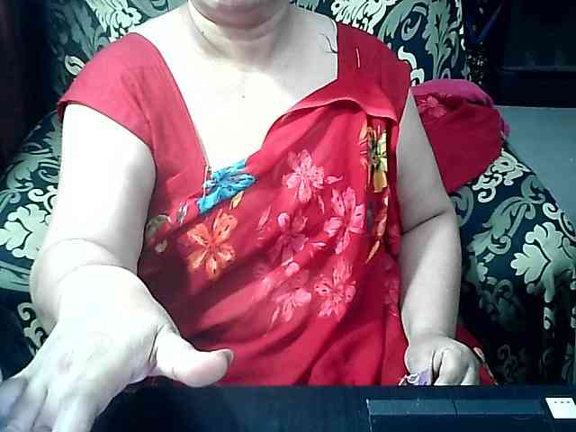Indianbhabhimilf40 webcam
