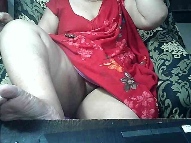 Indianbhabhimilf40 webcam