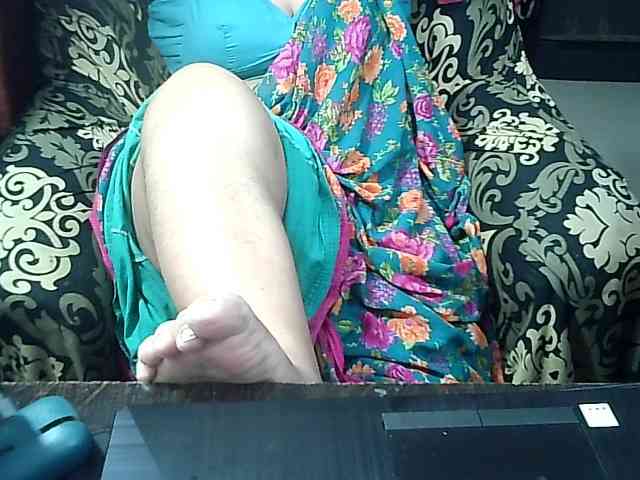 Indianbhabhimilf40 webcam